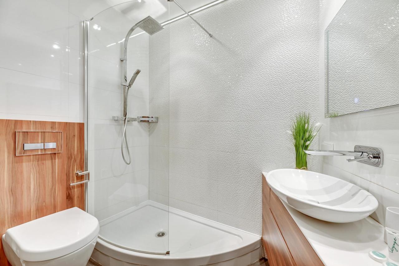 Wave Apartments - Mariacka Old Town グダニスク エクステリア 写真