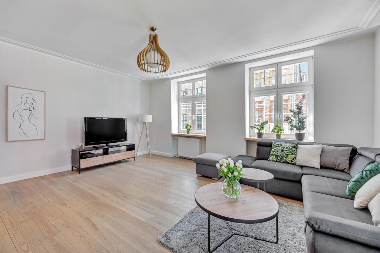 Wave Apartments - Mariacka Old Town グダニスク エクステリア 写真